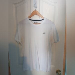 Hollister Men's White T-Shirt Size Large
